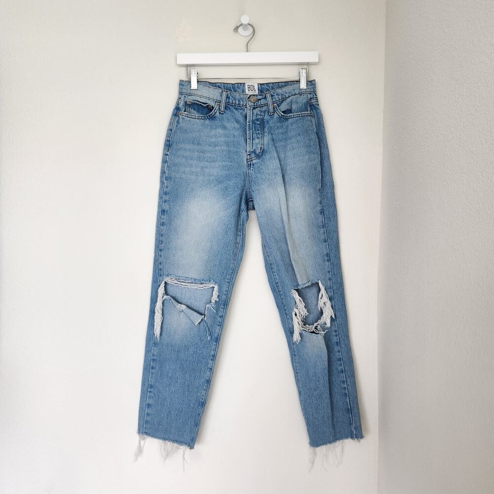 Urban Outfitters BDG Ripped Jeans Slim Straight Light Wash High Rise Cutoff 26